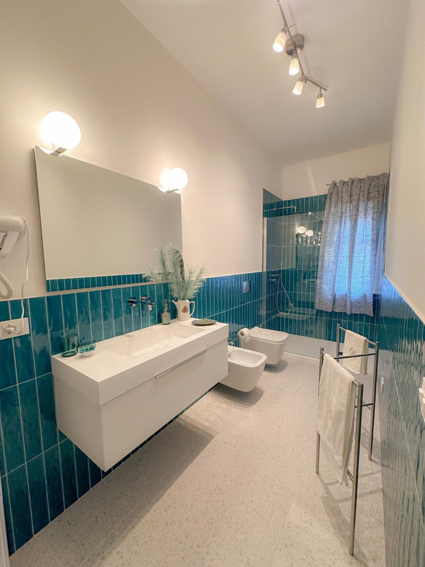 Kalos Apartments Милацо Екстериор снимка