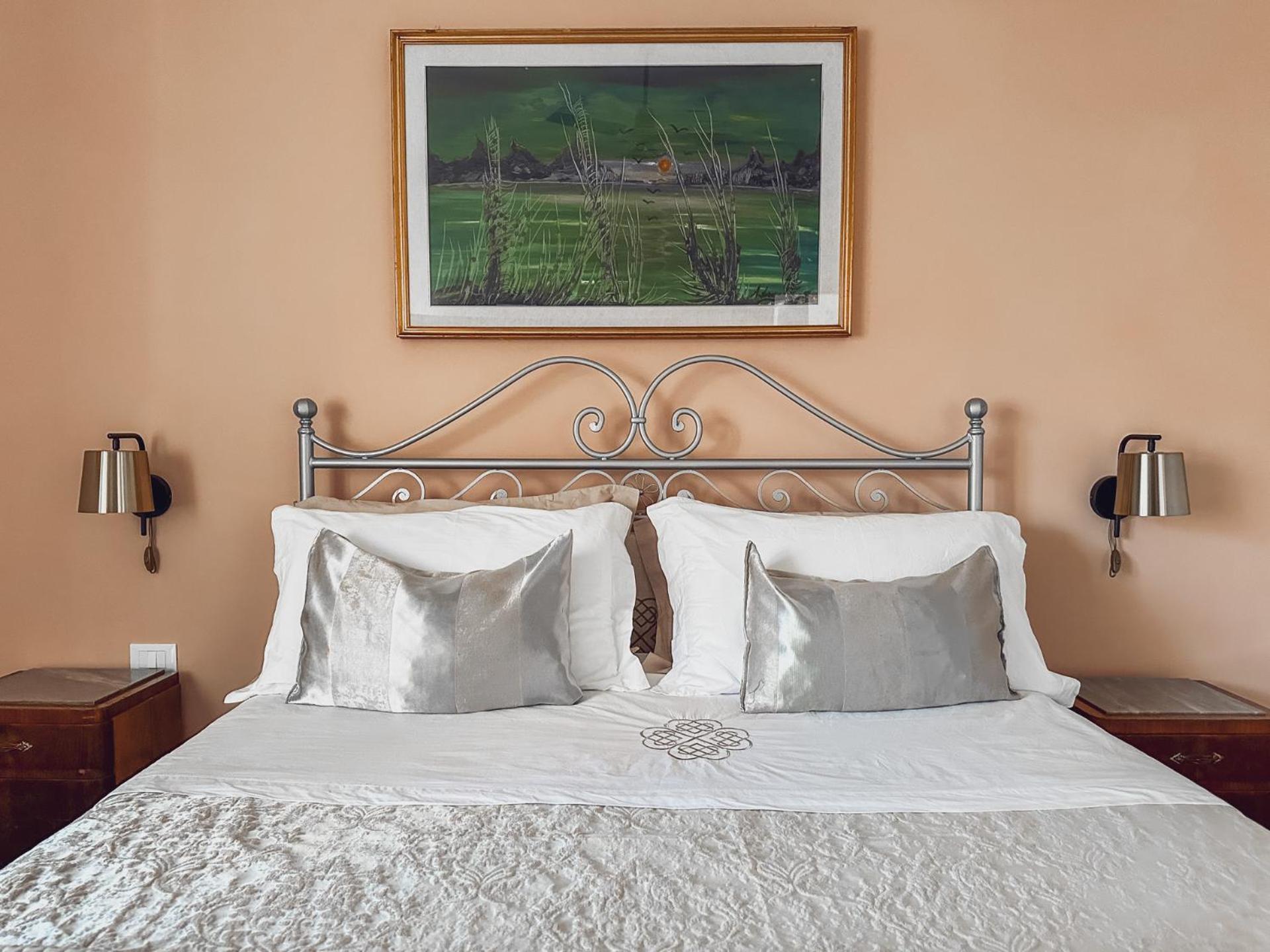 Kalos Apartments Милацо Екстериор снимка